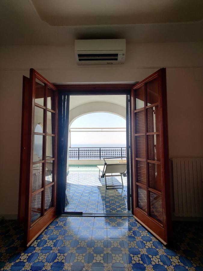 Casa La Scogliera Apartment Praiano Ngoại thất bức ảnh