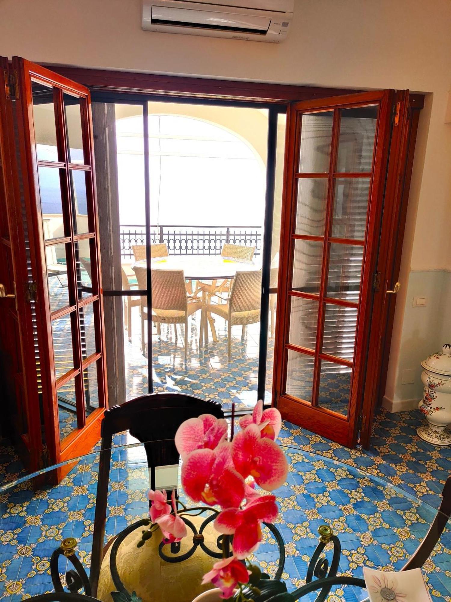 Casa La Scogliera Apartment Praiano Ngoại thất bức ảnh